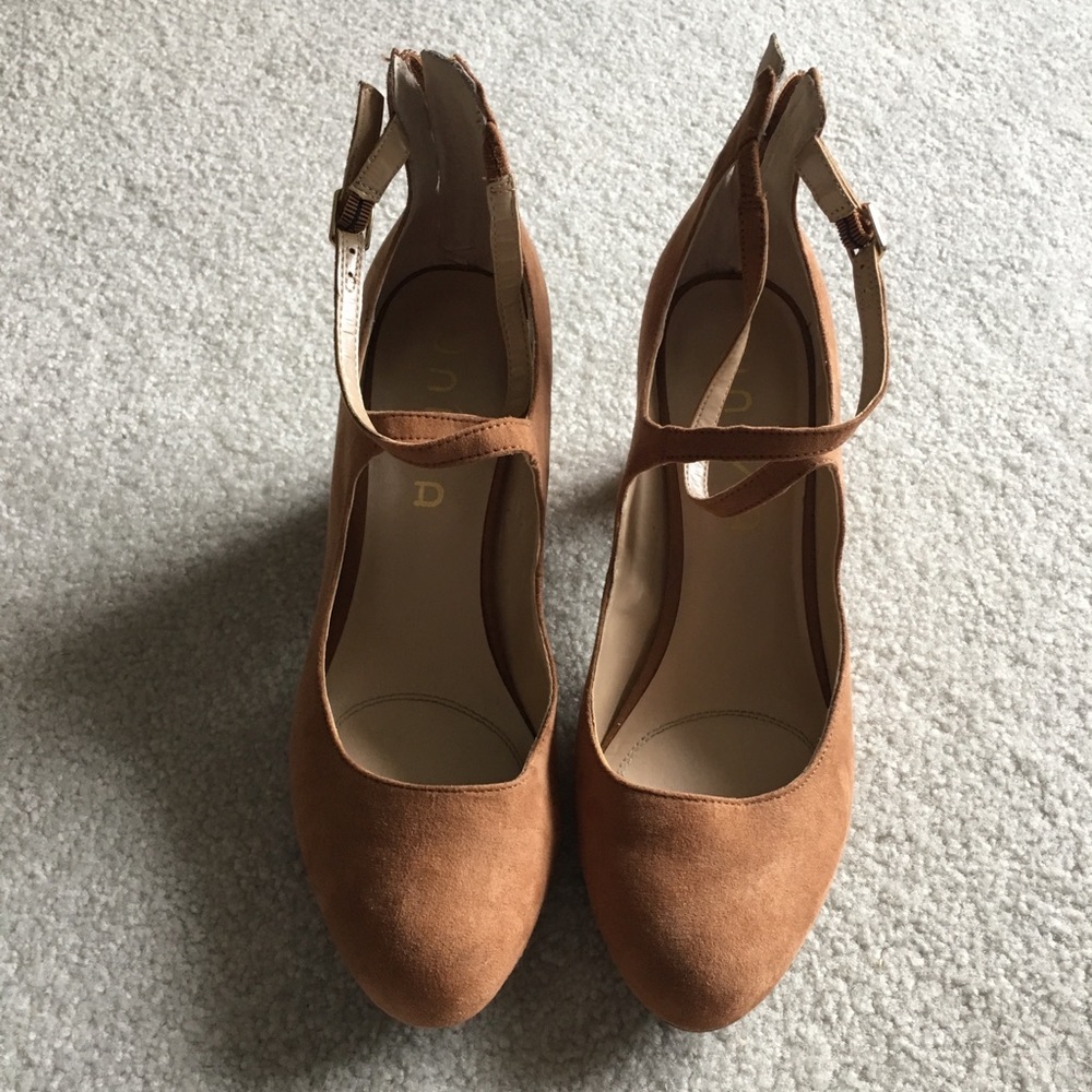 Unisa Tan Block Heels